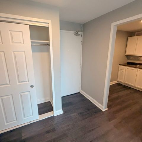 7337 S South Shore Drive 1420, Chicago, IL 60649