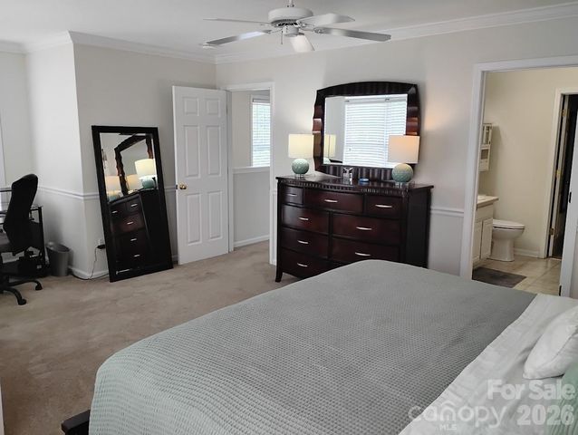 6726 Vlosi Drive, Charlotte, NC 28226