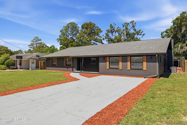 802 ANTIGUA Road, Jacksonville, FL 32216