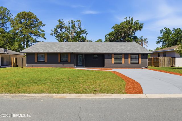 802 ANTIGUA Road, Jacksonville, FL 32216