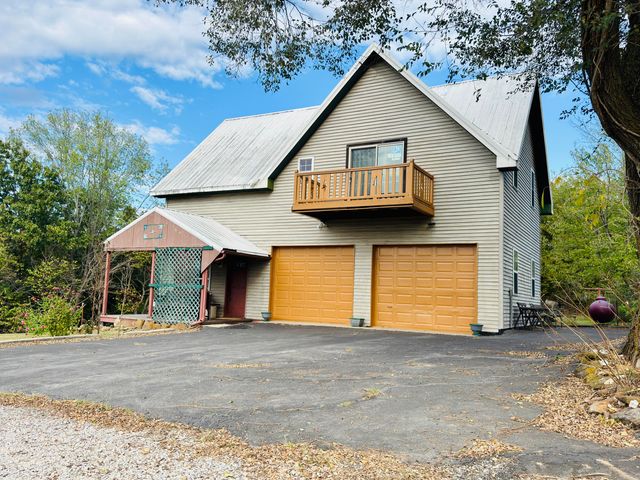 20685 E Hwy M, Stockton, MO 65785