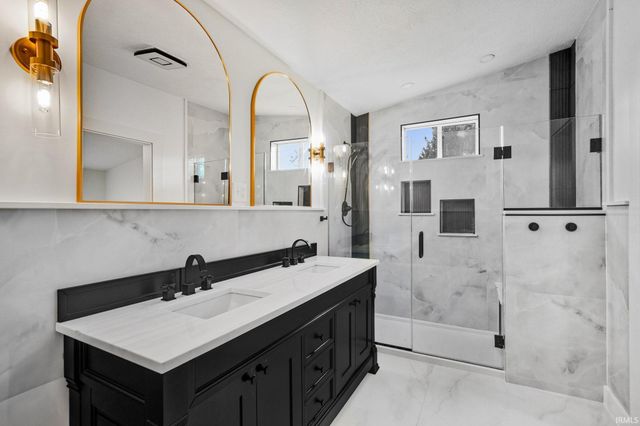 465 N Main Street, Tipton, IN 46072