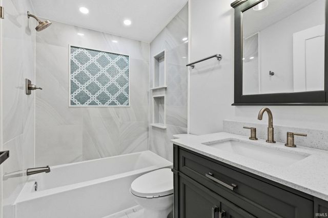 465 N Main Street, Tipton, IN 46072