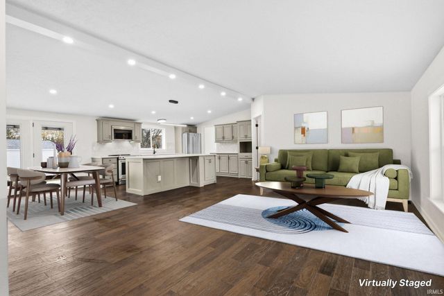 465 N Main Street, Tipton, IN 46072