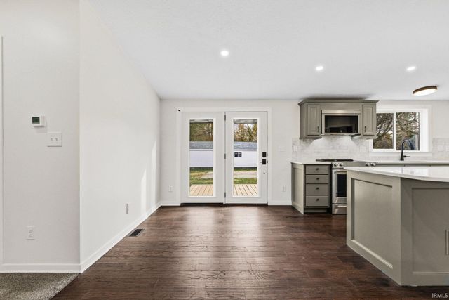 465 N Main Street, Tipton, IN 46072