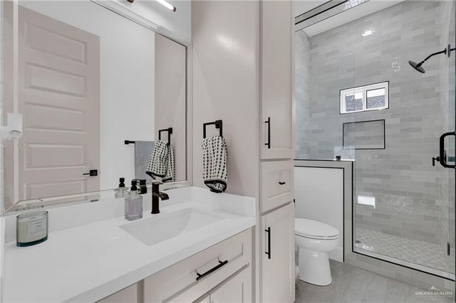 8411 G M Drive, Elsa, TX 78543