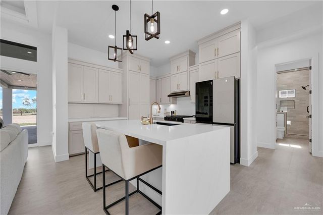 8411 G M Drive, Elsa, TX 78543