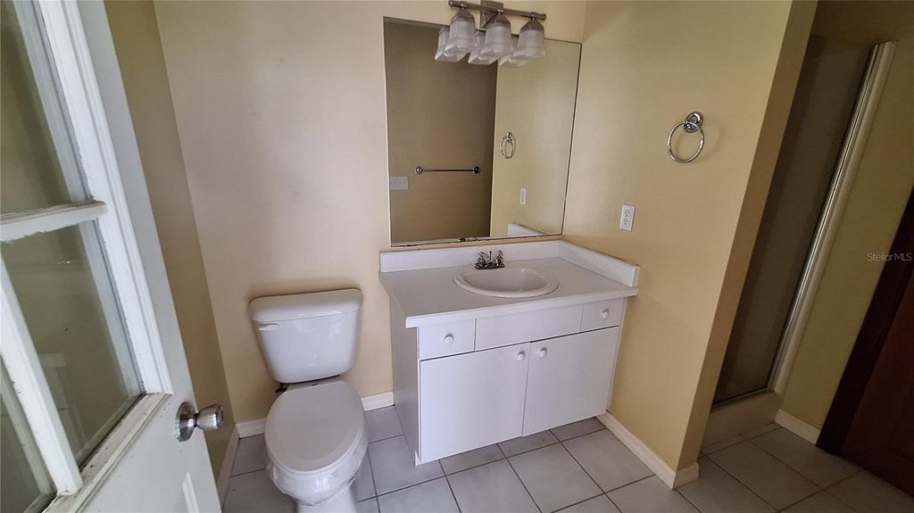 Image 38 of property listing at 2210 SE LAUREL RUN DRIVE, Ocala, FL 34471