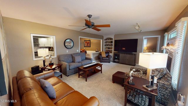 5919 Granville Drive, Sylvania, OH 43560