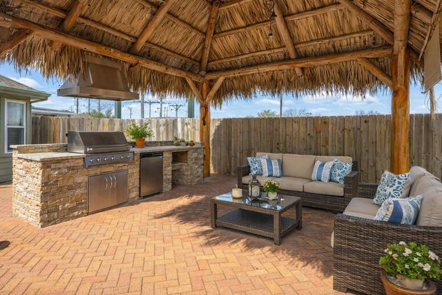 3503 Gladwyne Lane, La Porte, TX 77571