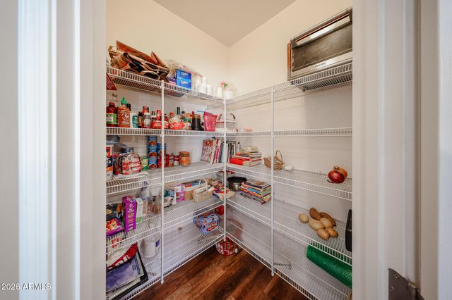 9323 W BENNET Plaza, Phoenix, AZ 85037