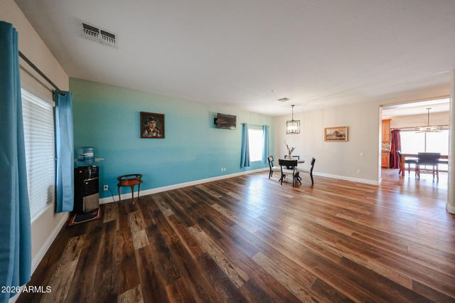9323 W BENNET Plaza, Phoenix, AZ 85037