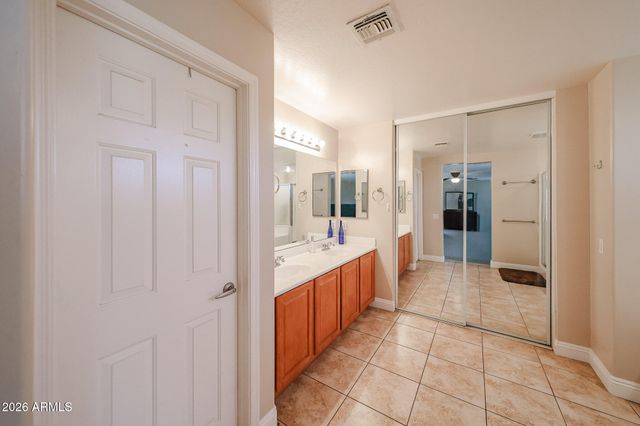9323 W BENNET Plaza, Phoenix, AZ 85037
