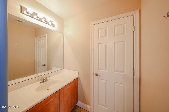 9323 W BENNET Plaza, Phoenix, AZ 85037