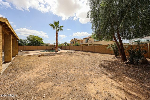 9323 W BENNET Plaza, Phoenix, AZ 85037