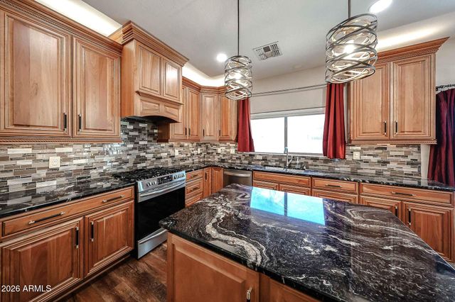 9323 W BENNET Plaza, Phoenix, AZ 85037