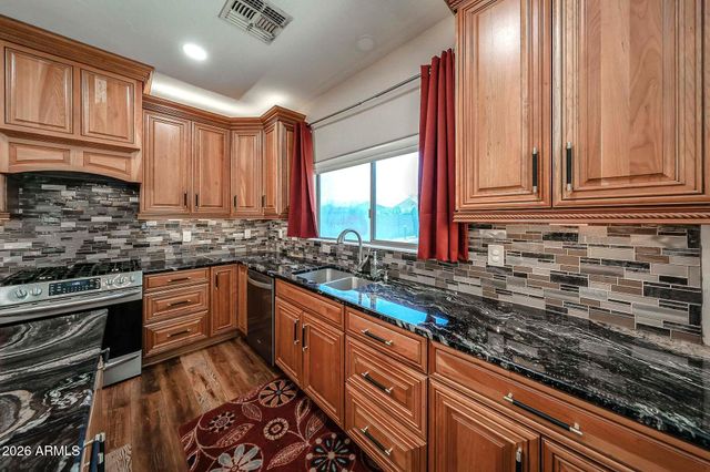 9323 W BENNET Plaza, Phoenix, AZ 85037