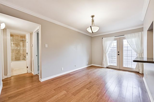 402 Postoffice 123, Galveston, TX 77550