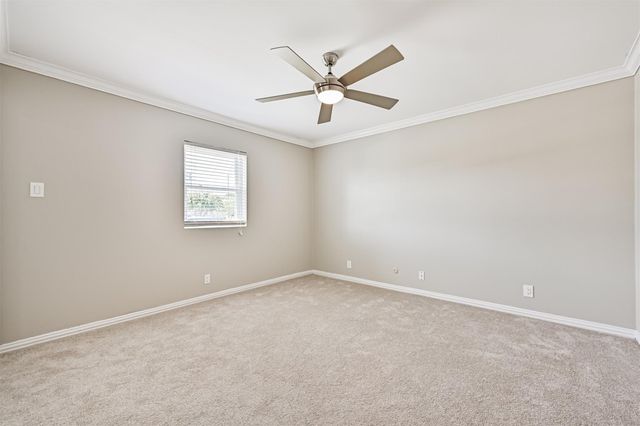 402 Postoffice 123, Galveston, TX 77550