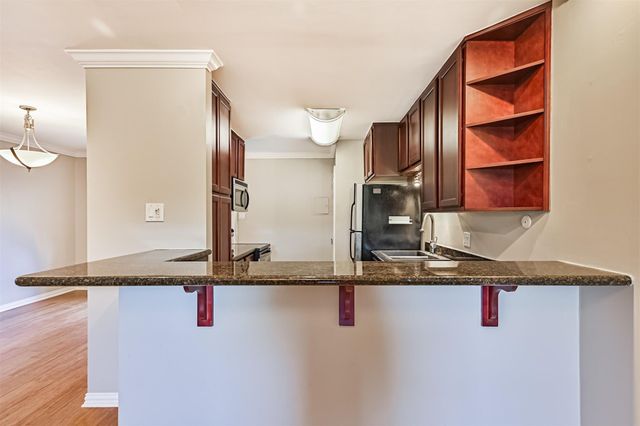 402 Postoffice 123, Galveston, TX 77550