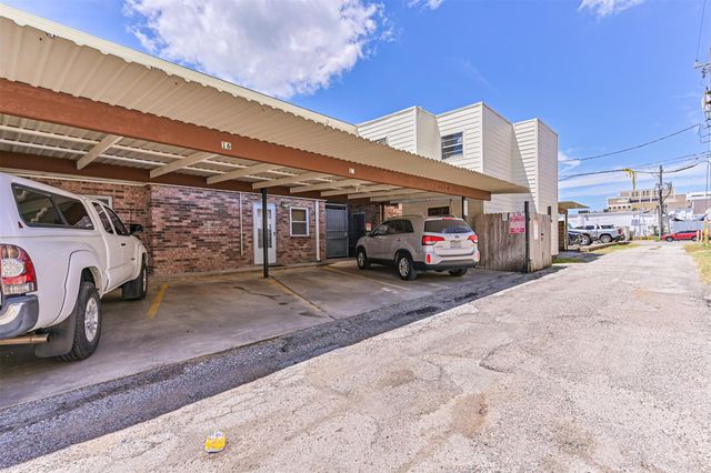 402 Postoffice 123, Galveston, TX 77550