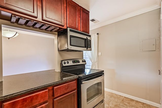 402 Postoffice 123, Galveston, TX 77550