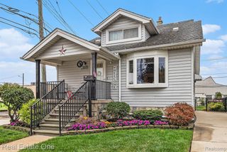 10035 Blesser, Dearborn, MI 48126