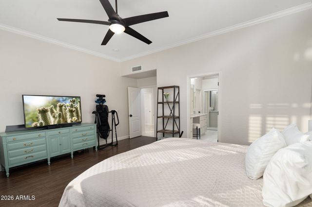 1427 W SALTSAGE Drive, Phoenix, AZ 85045
