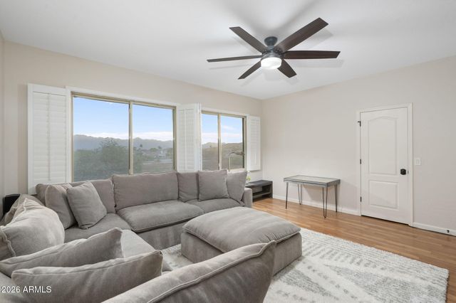 1427 W SALTSAGE Drive, Phoenix, AZ 85045