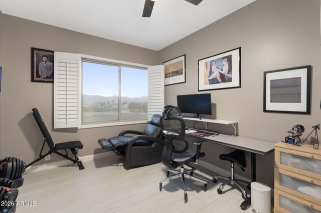 1427 W SALTSAGE Drive, Phoenix, AZ 85045