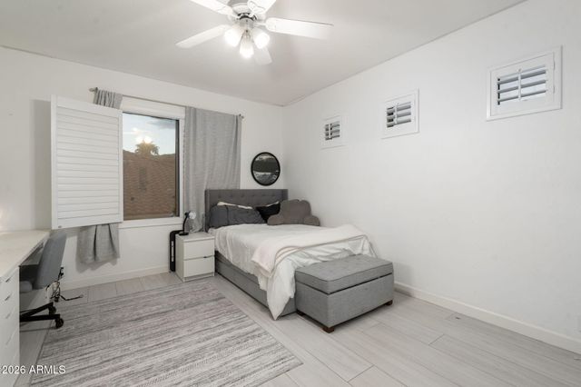 1427 W SALTSAGE Drive, Phoenix, AZ 85045