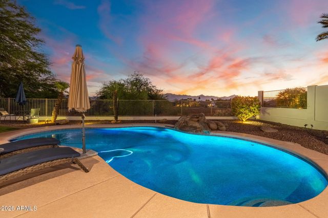 1427 W SALTSAGE Drive, Phoenix, AZ 85045