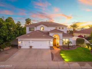 1427 W SALTSAGE Drive, Phoenix, AZ 85045