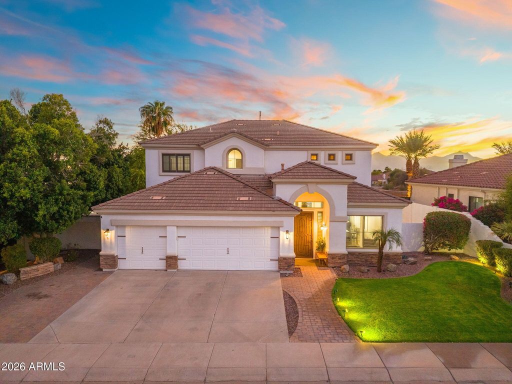 1427 W SALTSAGE Drive, Phoenix, AZ 85045 — exterior