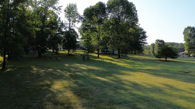 17 Clearwater Cr, Bath Springs, TN 38311