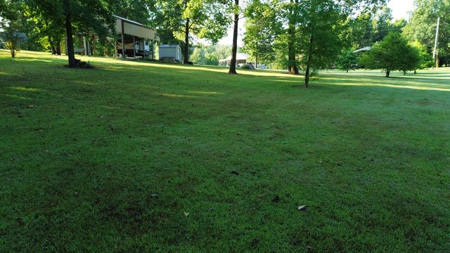 17 Clearwater Cr, Bath Springs, TN 38311