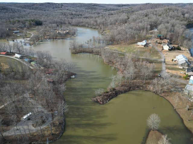 17 Clearwater Cr, Bath Springs, TN 38311