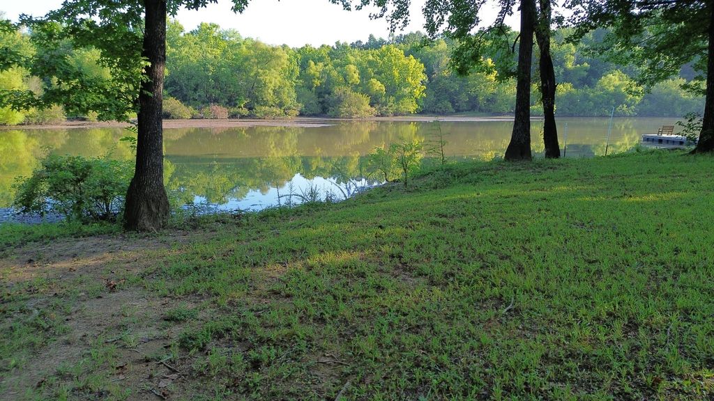 17 Clearwater Cr, Bath Springs, TN 38311