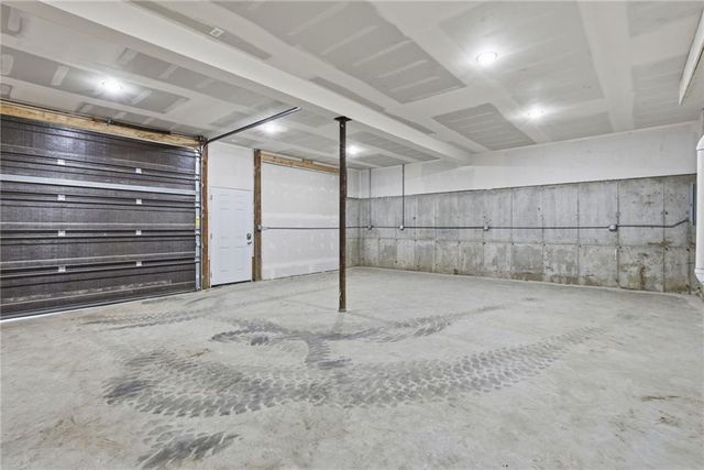 219 W Culton Street, Warrensburg, MO 64093