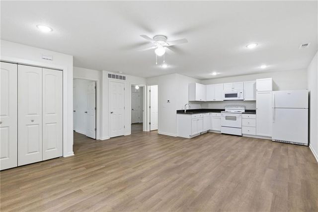 219 W Culton Street, Warrensburg, MO 64093