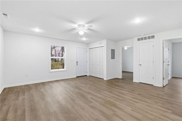 219 W Culton Street, Warrensburg, MO 64093