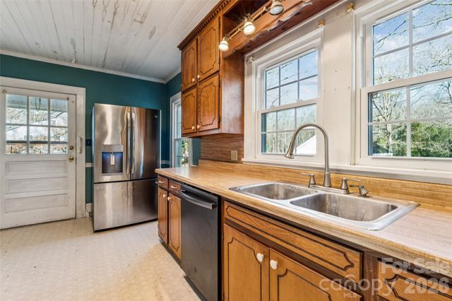 2640 Cannon Farm Road, China Grove, NC 28023