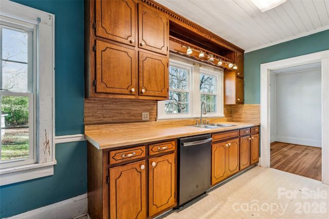 2640 Cannon Farm Road, China Grove, NC 28023