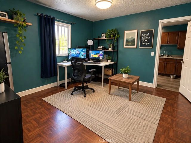 11110 Avalon, Los Angeles, CA 90061