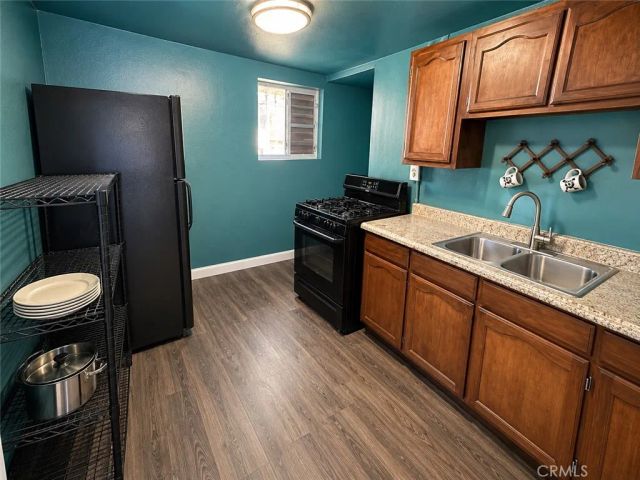 11110 Avalon, Los Angeles, CA 90061