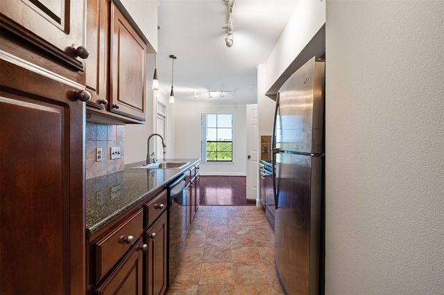 7701 Rialto BLVD 637, Austin, TX 78735