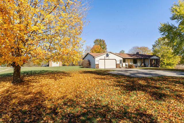 2565 142nd Avenue, Dorr, MI 49323