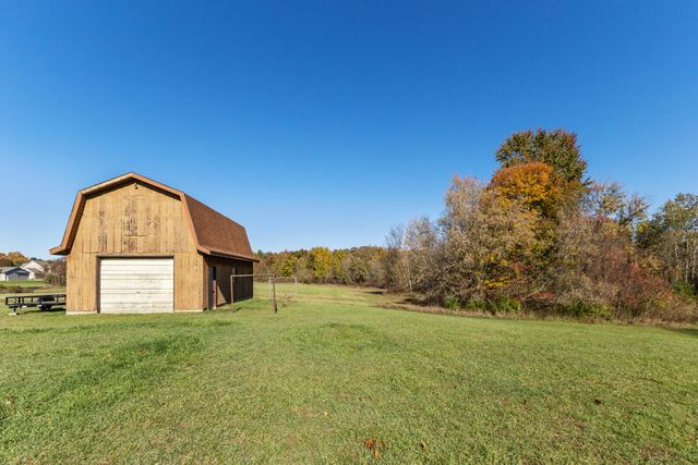 2565 142nd Avenue, Dorr, MI 49323