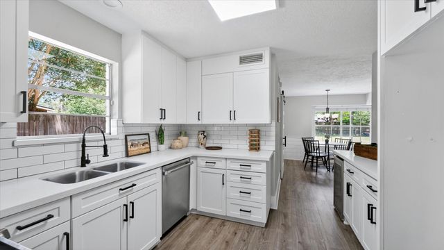 6310 Hickorycrest Drive, Spring, TX 77389