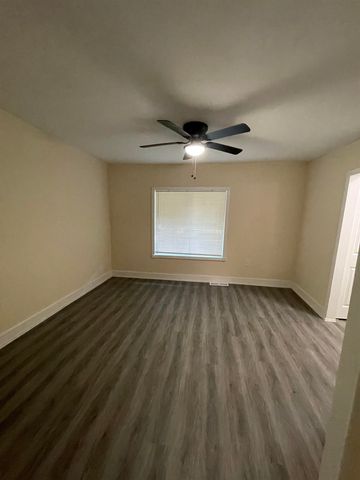 5848 Atlanta Highway 4, Flowery Branch, GA 30542